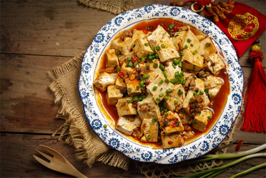 華動全屋安防廚電美食特輯：經(jīng)典名菜“麻婆豆腐”