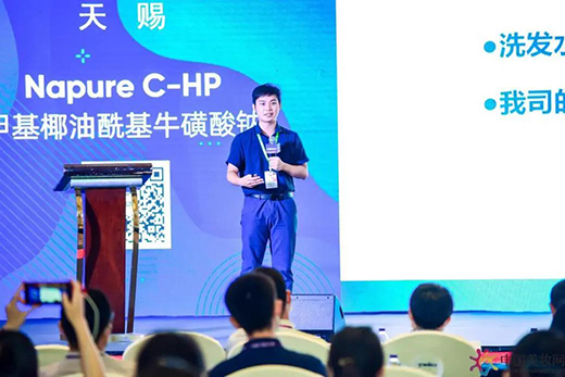 以科技武裝，揭秘澳寶的“液晶”秘密